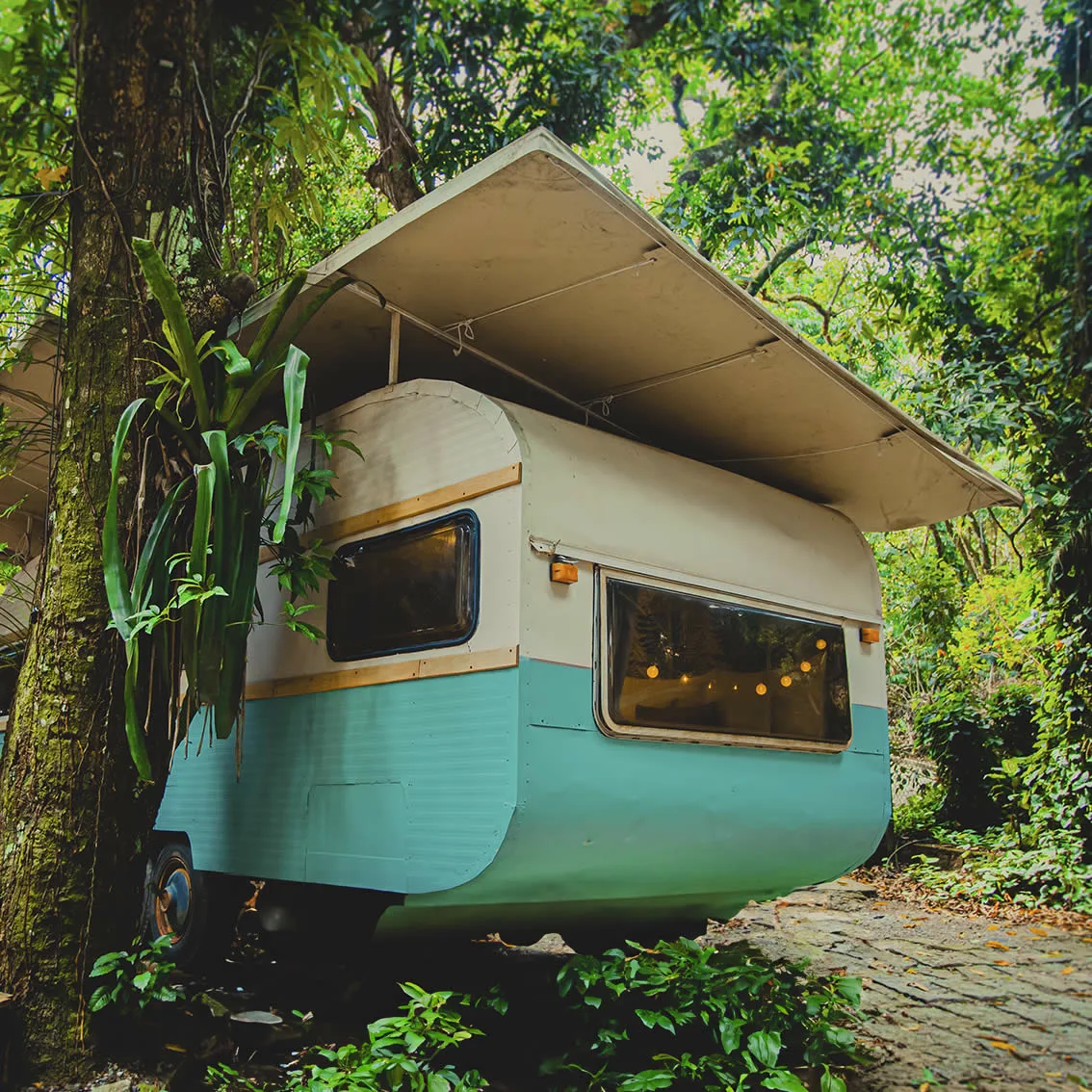 Trailer — acomodação pra família do Hostel da Vila em Ilhabela